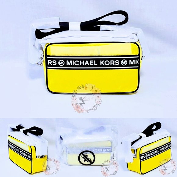 Michael Kors Handbags - 🆕Michael Kors Kenly Camera Crossbody, NWT💋
